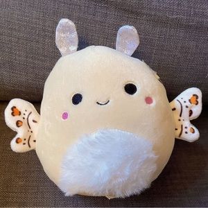 Berit the Moth Squishmallow